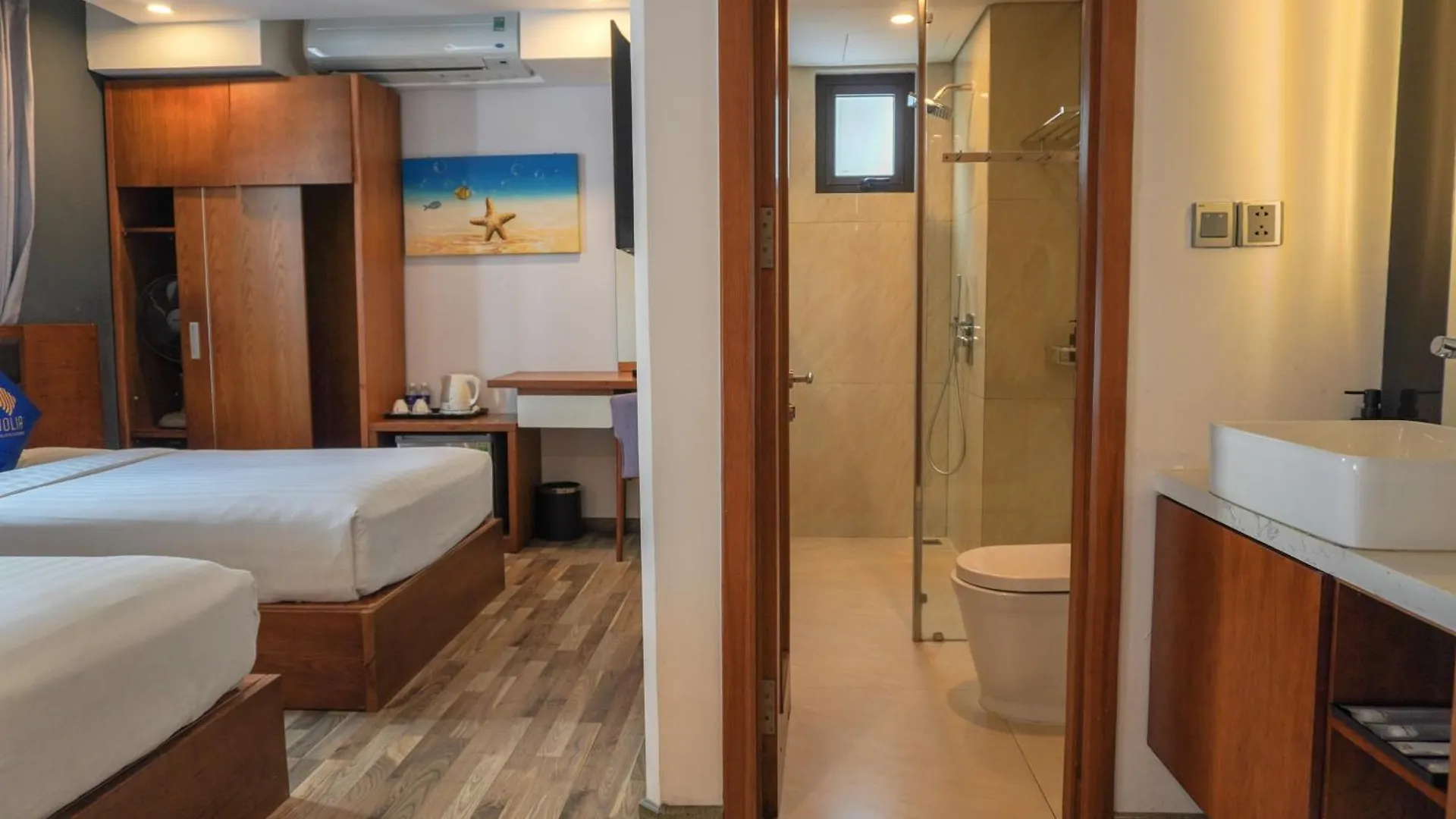 Jolia Hotel Danang Beach 4*, Da Nang
