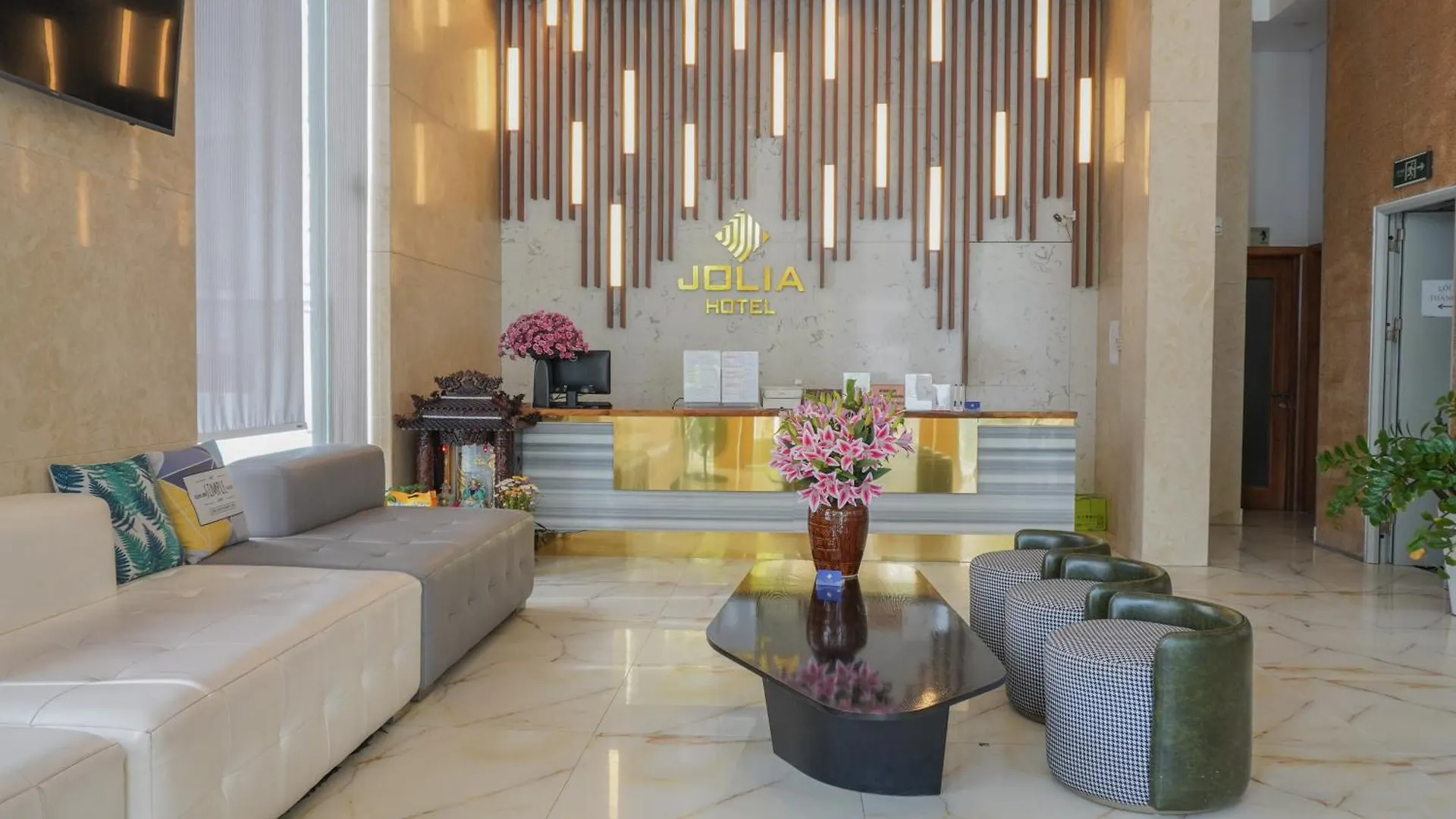 ****  Jolia Hotel Danang Beach Vietnam