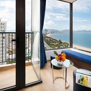 Hotel Crown Nha Trang