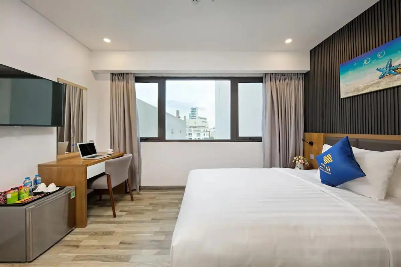 Jolia Hotel Danang Beach